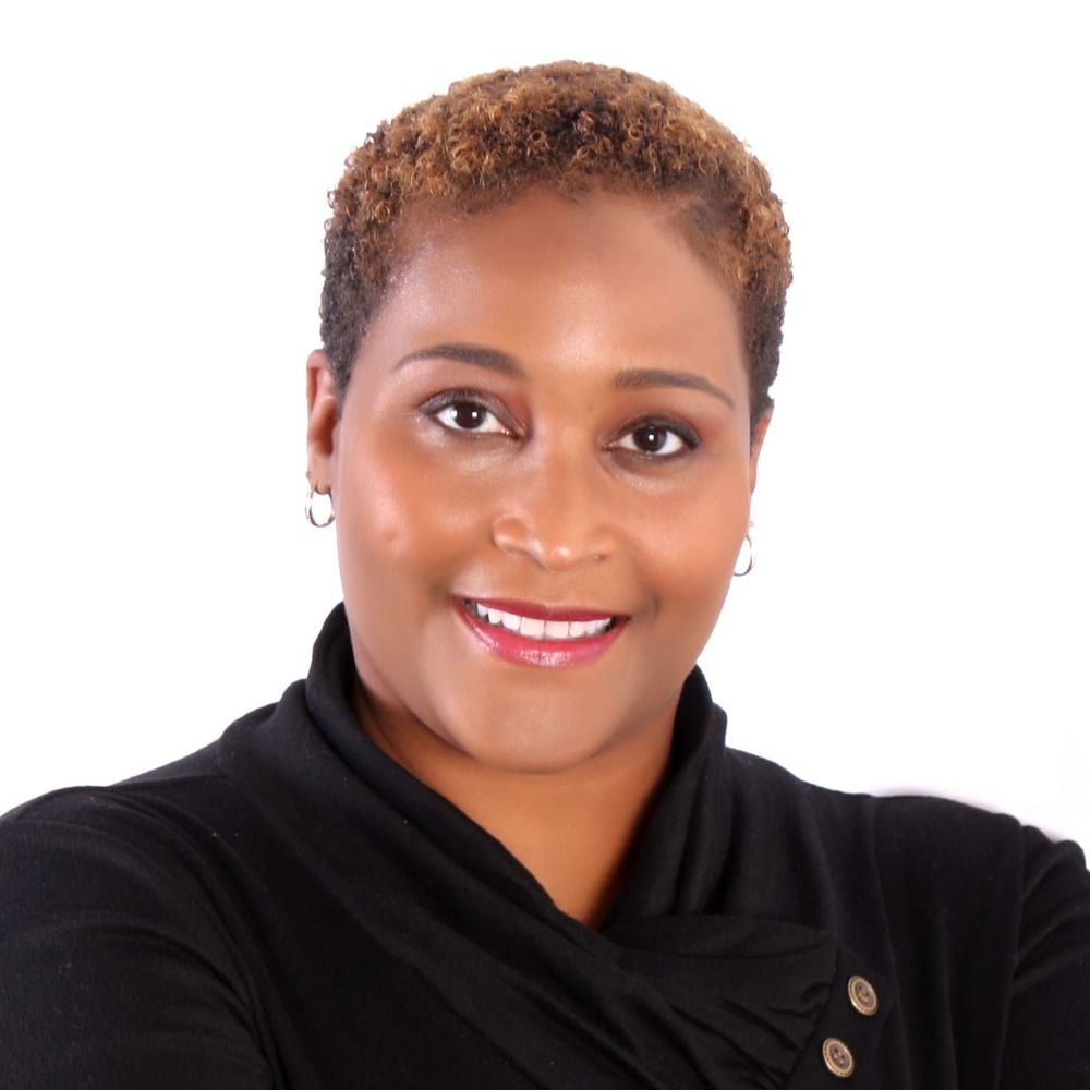 Meet your Posher, Johnette